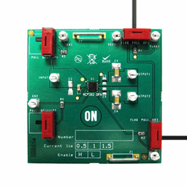 NCP382LMN15AGEVB onsemi  Cartes et kits d'évaluation et de démonstration